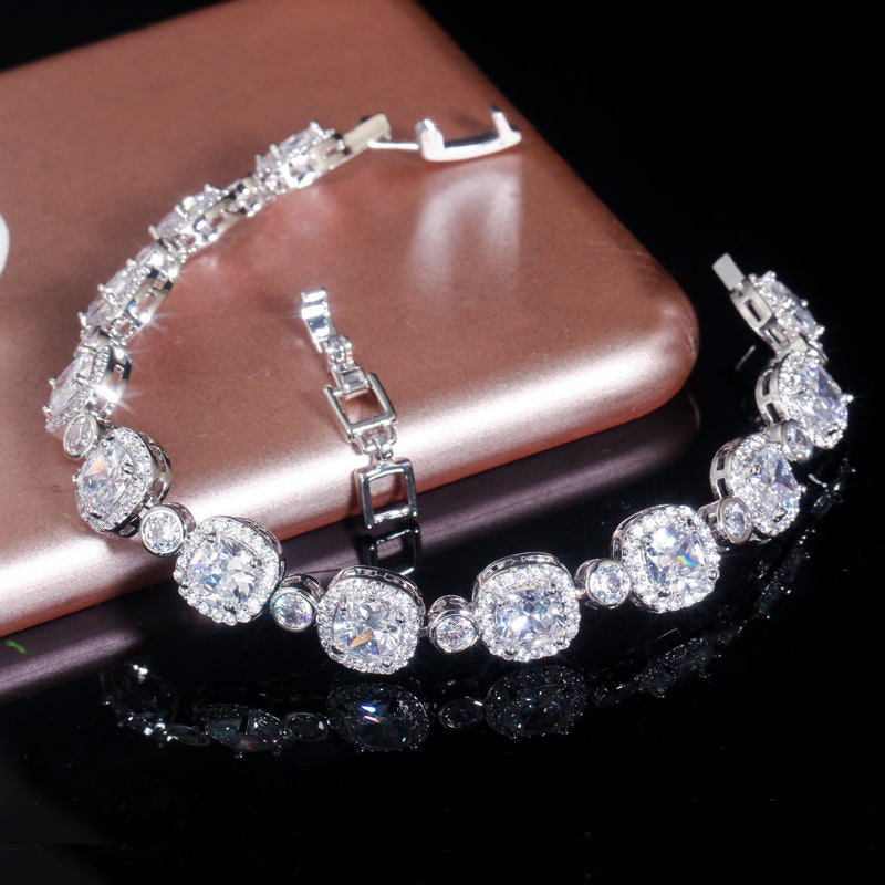 Bracelet "Éclat Doré" en Zircon Coupe Princesse