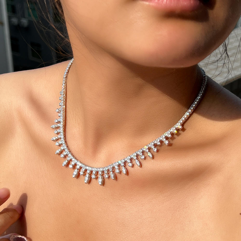 Collier "Lumière blanche"