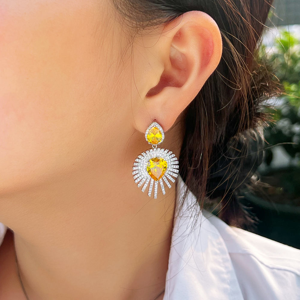 Boucles d'oreilles : "Soleil Magistral"