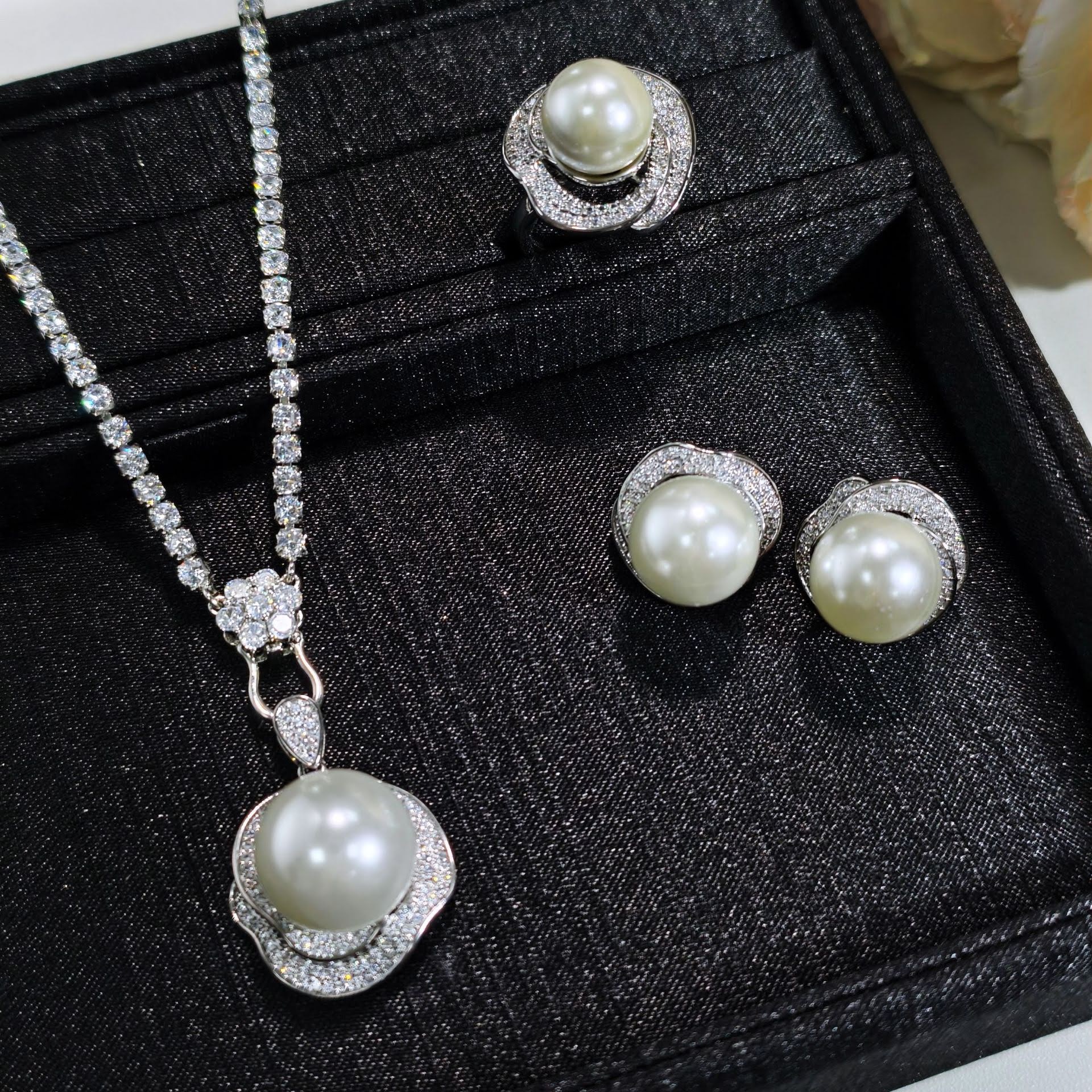 Ensemble  Fleur de Nacre