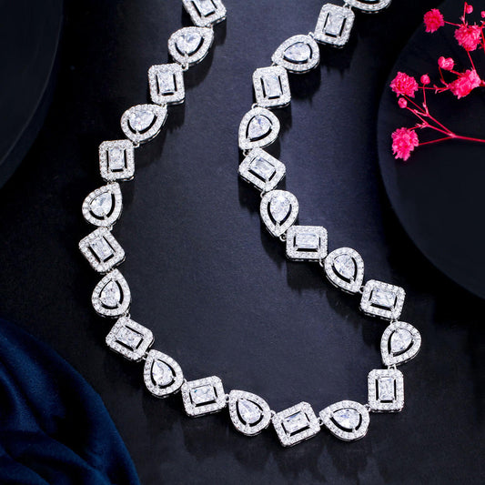 Collier "Rivière de Cristal"