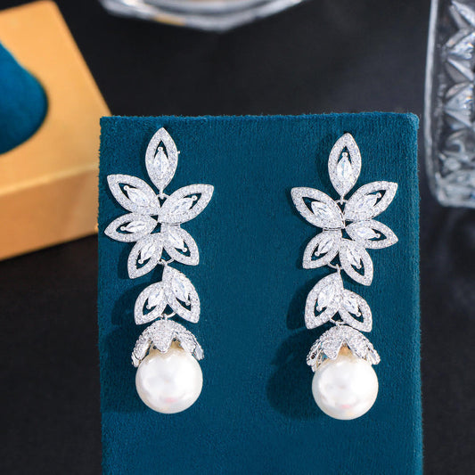 Boucles d'oreilles "Feuille de l'aube"