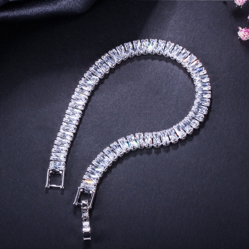 Bracelet Cendre Blanche en zircons brillants
