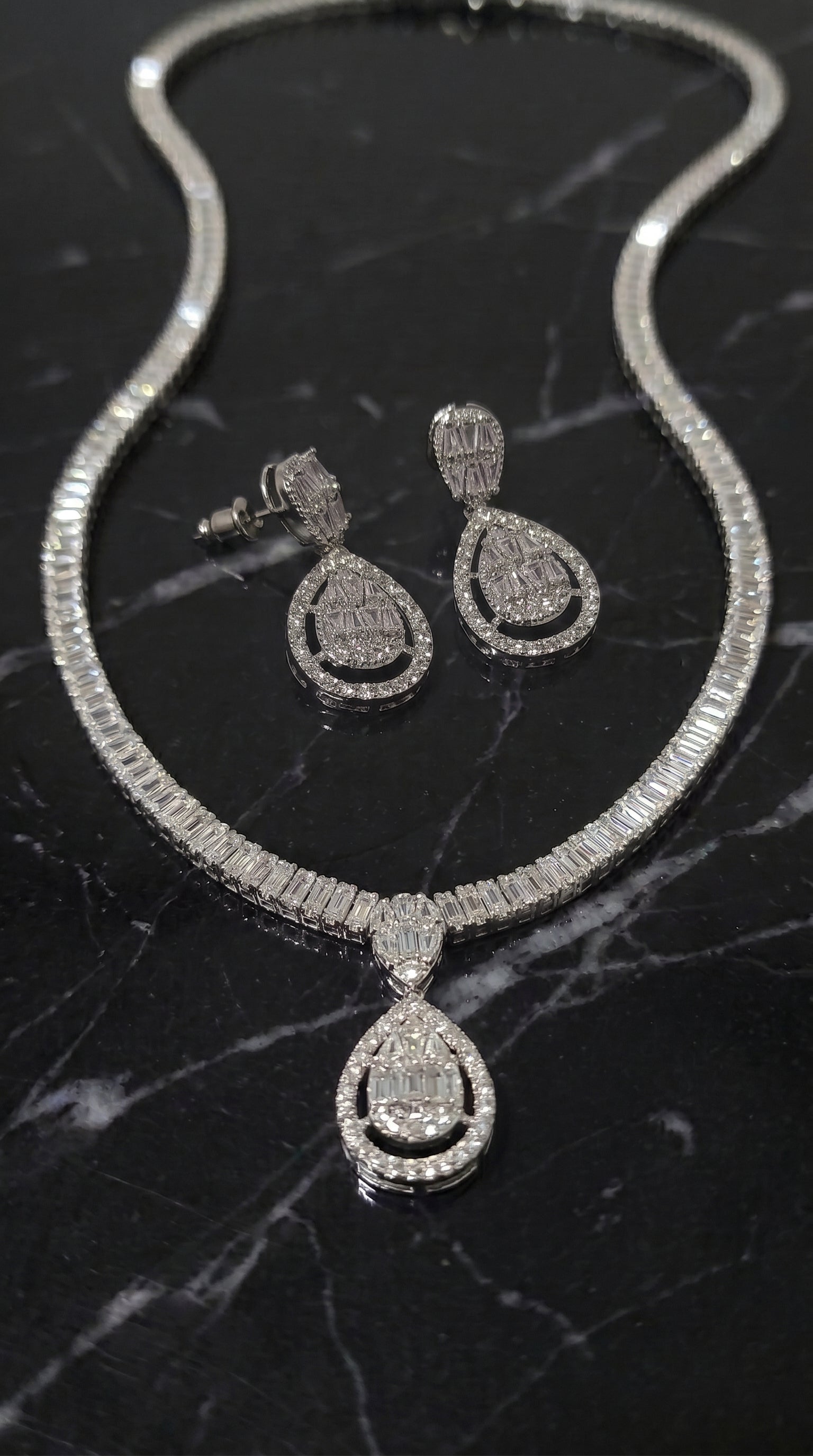 Duo Zircon Rectangle