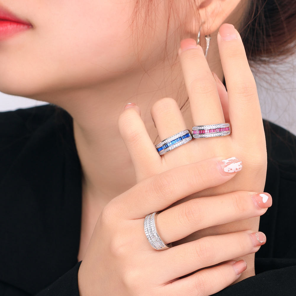 Bague "Cercles d’Élégance"